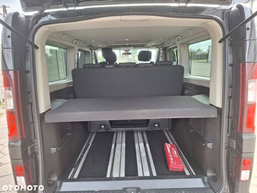 Renault Trafic ENERGY dCi 145 Grand Spaceclass - 16