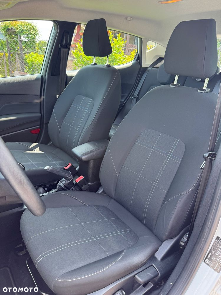 Ford Fiesta 1.1 S&S COOL&CONNECT - 19