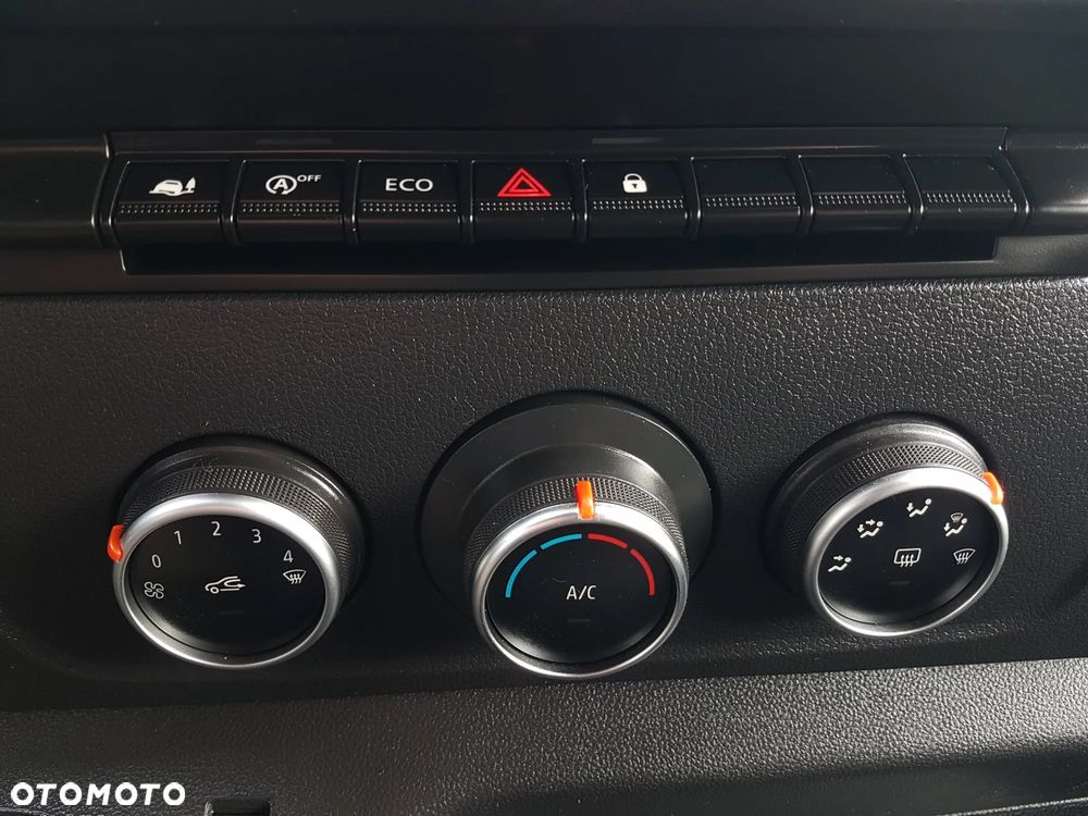 Renault MASTER KONTENER 8EP 4,22x2,23x2,22 KLIMA KRAJOWY MANUAL  6-BIEGÓW - 34
