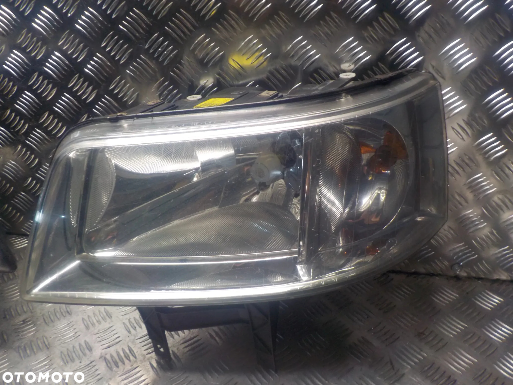 VOLKSWAGEN T5 LAMPA LEWY LUB PRAWY PRZÓD EUROPA - 3