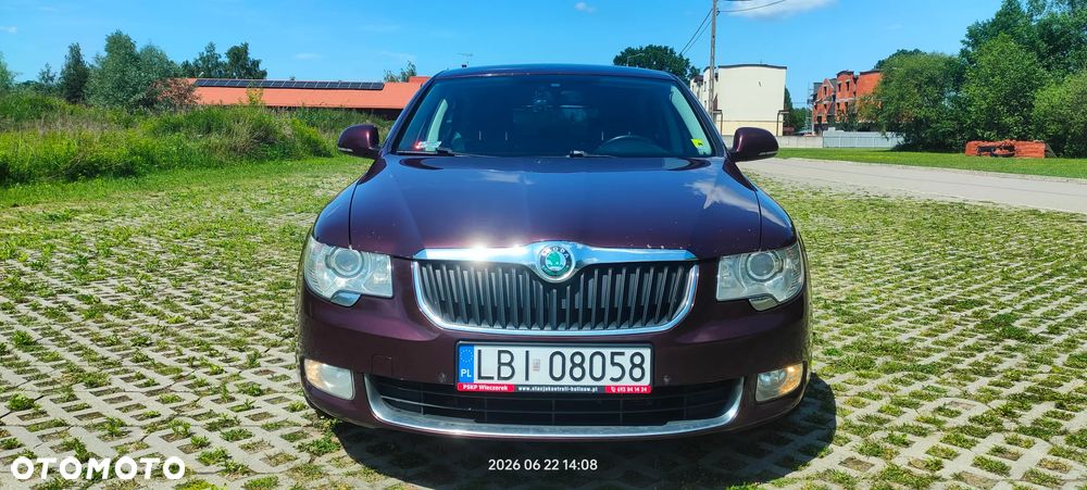 Skoda Superb 2.0 TDI Elegance DSG - 6