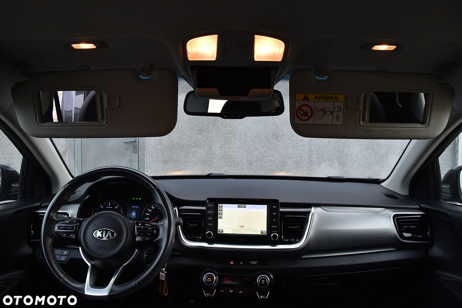Kia Stonic - 22
