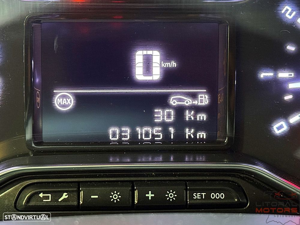 Citroën C3 Aircross 1.2 PureTech Shine - 26