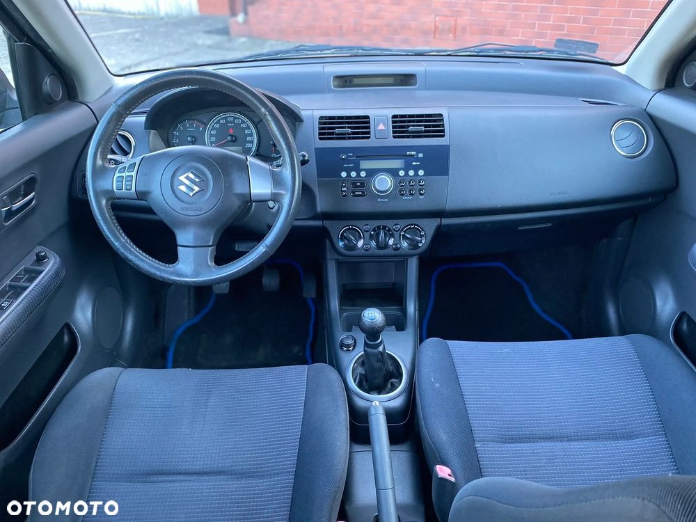 Suzuki Swift - 7