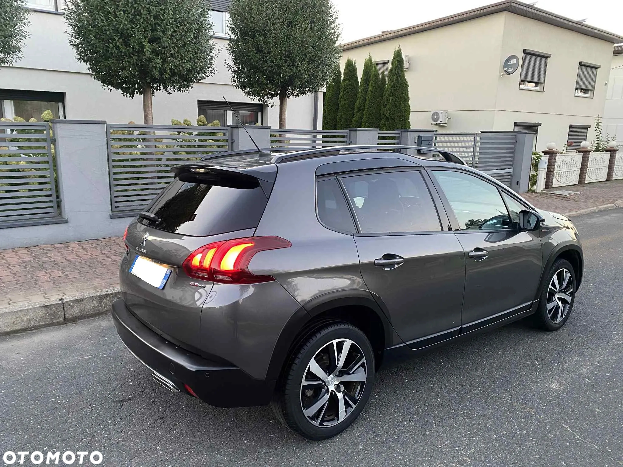 Peugeot 2008 PureTech 110 Stop&Start GT-Line Edition - 37
