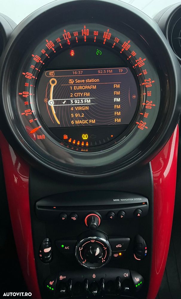 Mini Countryman - 22