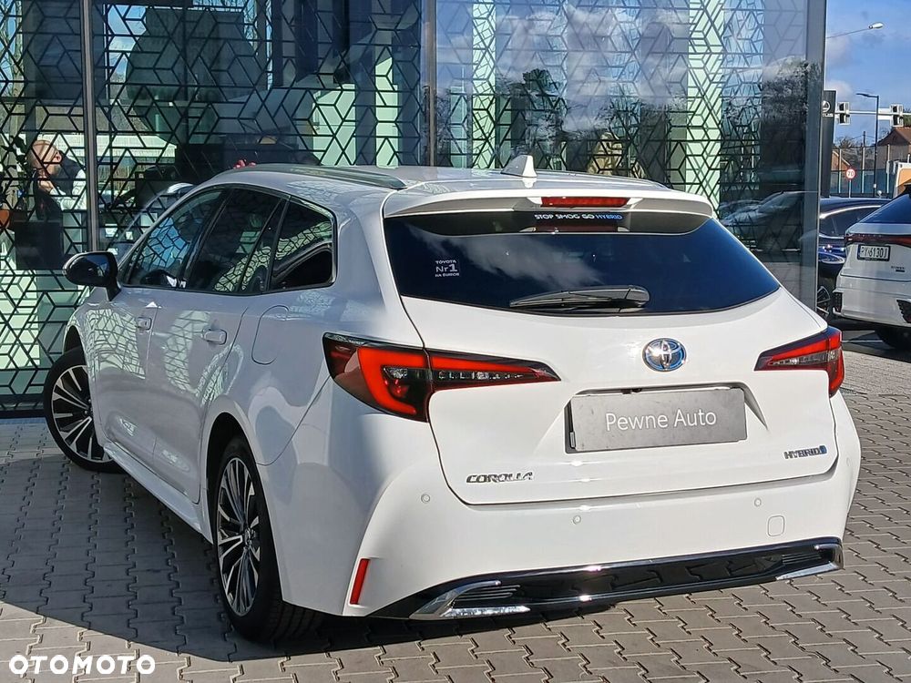 Toyota Corolla 2.0 Hybrid Style - 11