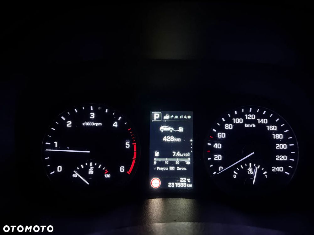 Hyundai Tucson 2.0 CRDI Comfort 4WD - 14