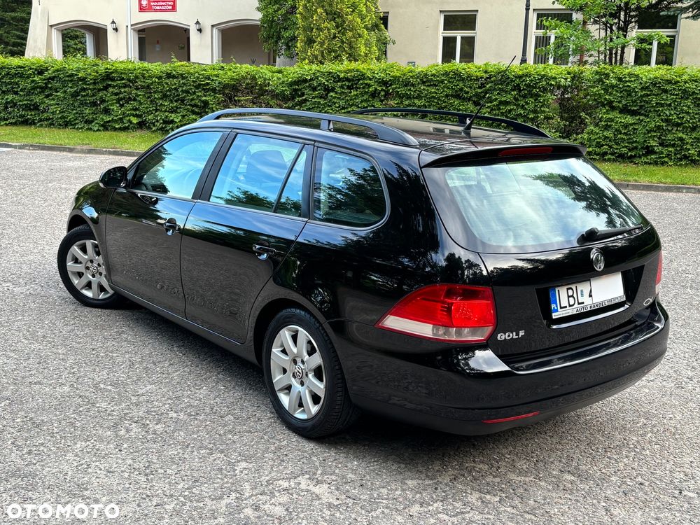 Volkswagen Golf - 18