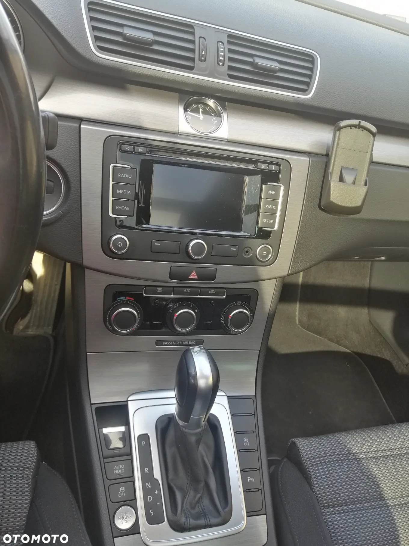 Volkswagen Passat 2.0 TDI Comfortline DSG - 10