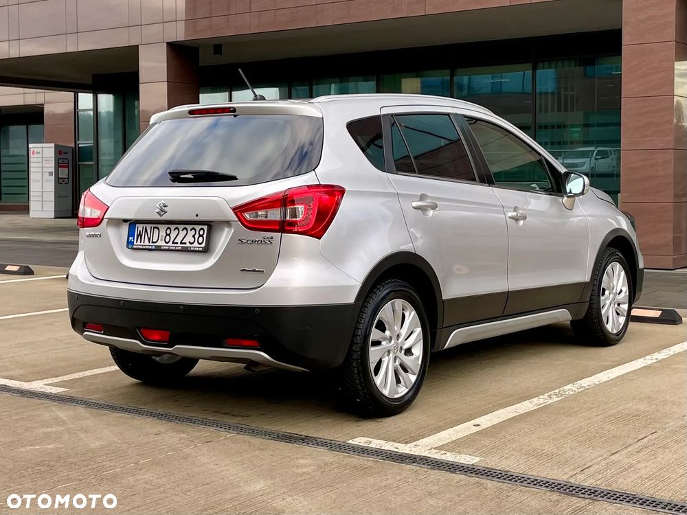 Suzuki SX4 S-Cross 1.4 T Premium 4WD - 13