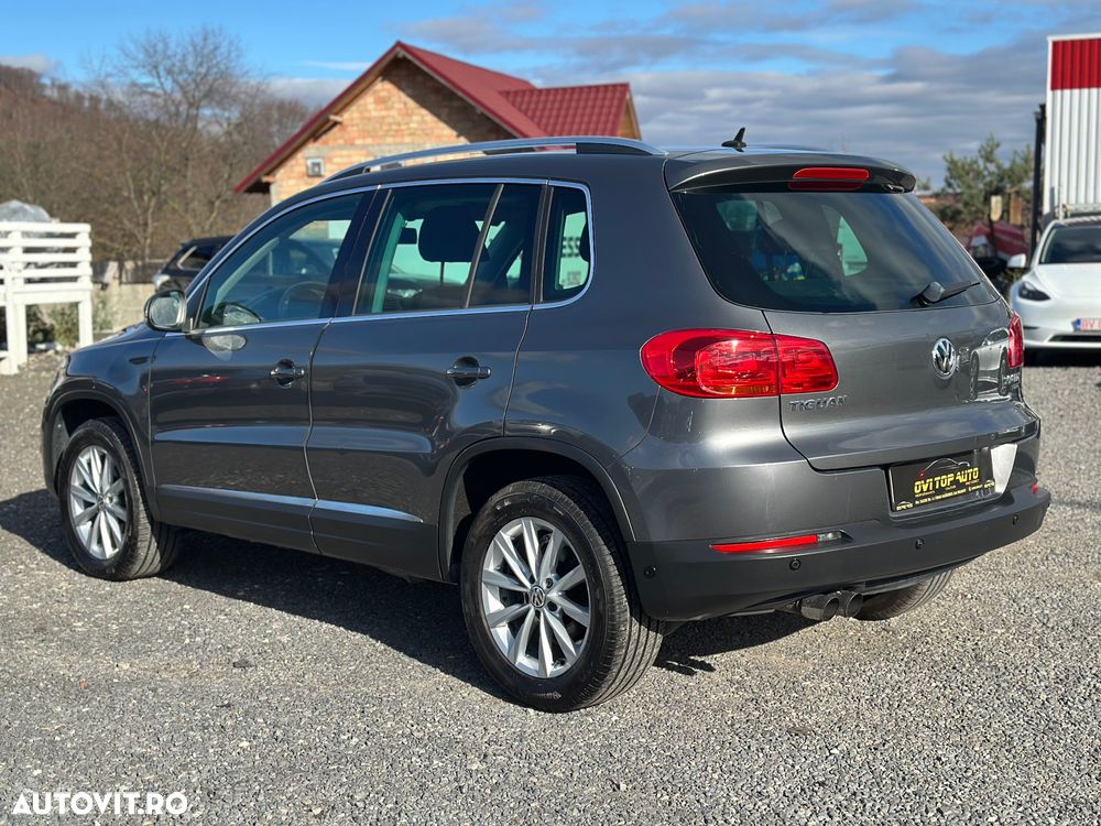 Volkswagen Tiguan 2.0 TDI 4Motion DSG Sport & Style - 6
