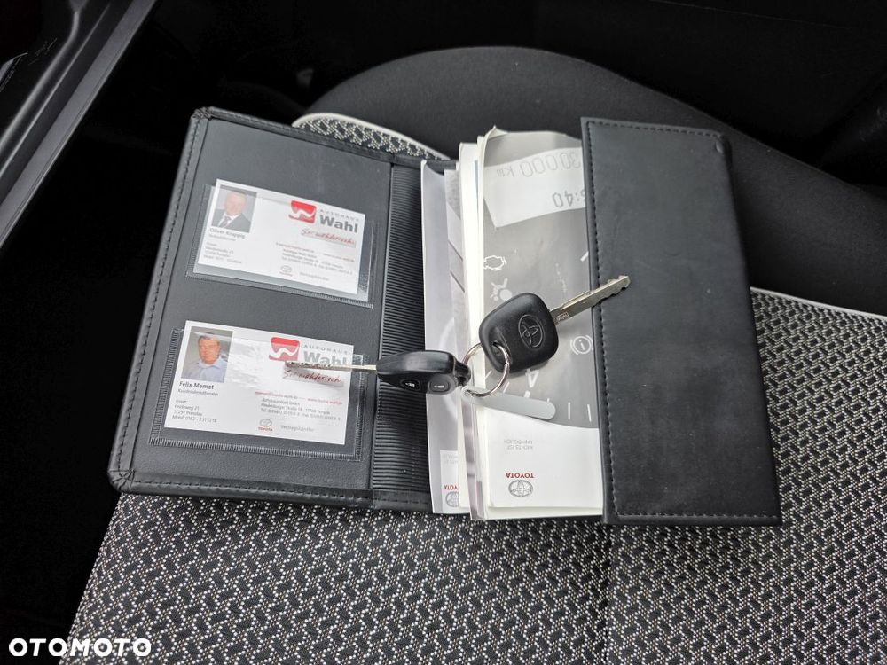 Toyota Yaris 1.33 Premium - 15