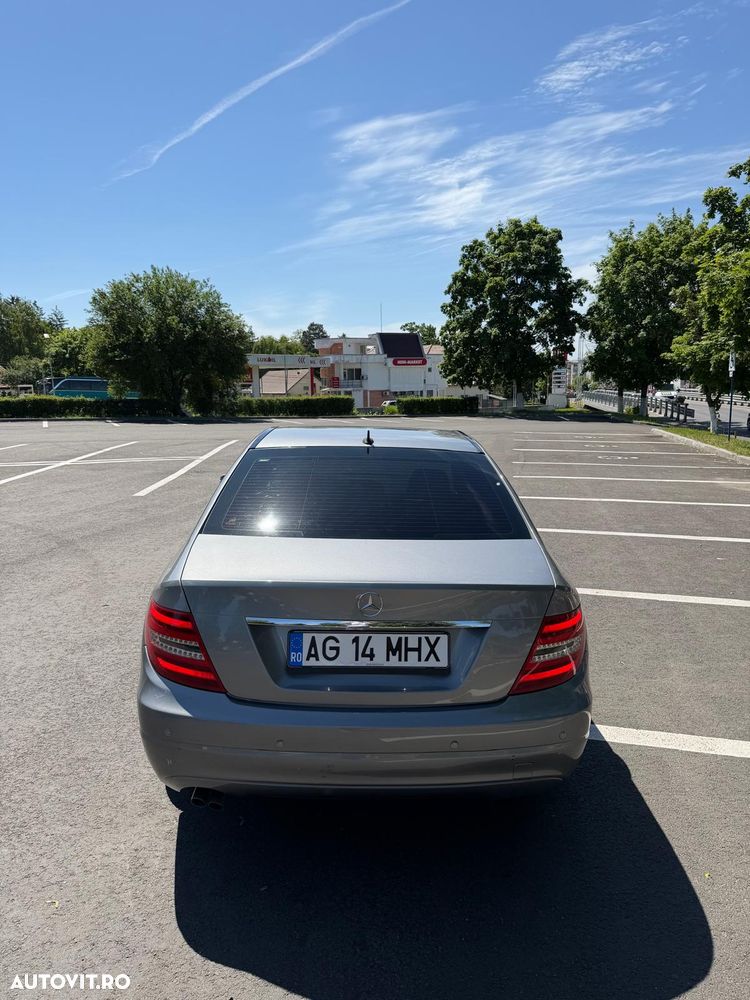Mercedes-Benz C 200 CDI DPF (BlueEFFICIENCY) 7G-TRONIC - 7