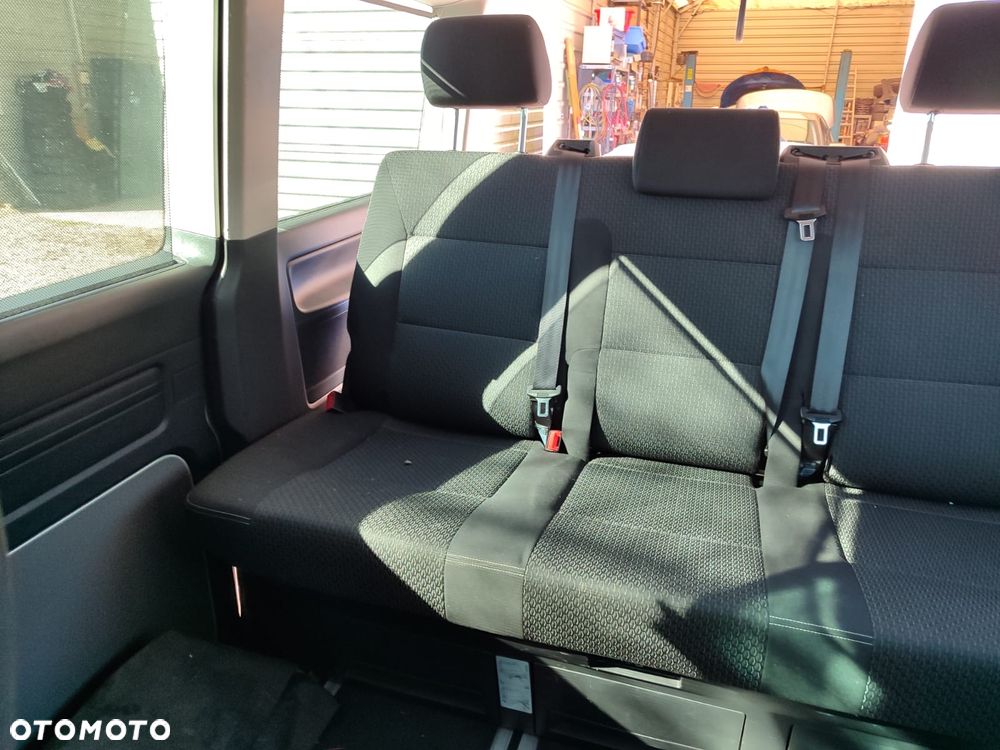 Volkswagen Multivan 2.0 TDI L1 Business 4Motion DSG - 6