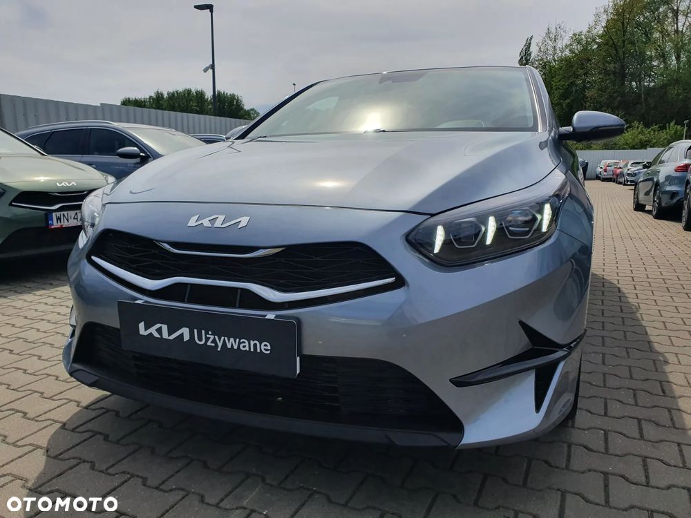 Kia Ceed 1.5 T-GDI Business Line DCT - 21