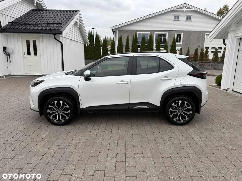 Toyota Yaris Cross Hybrid 1.5 Active - 4