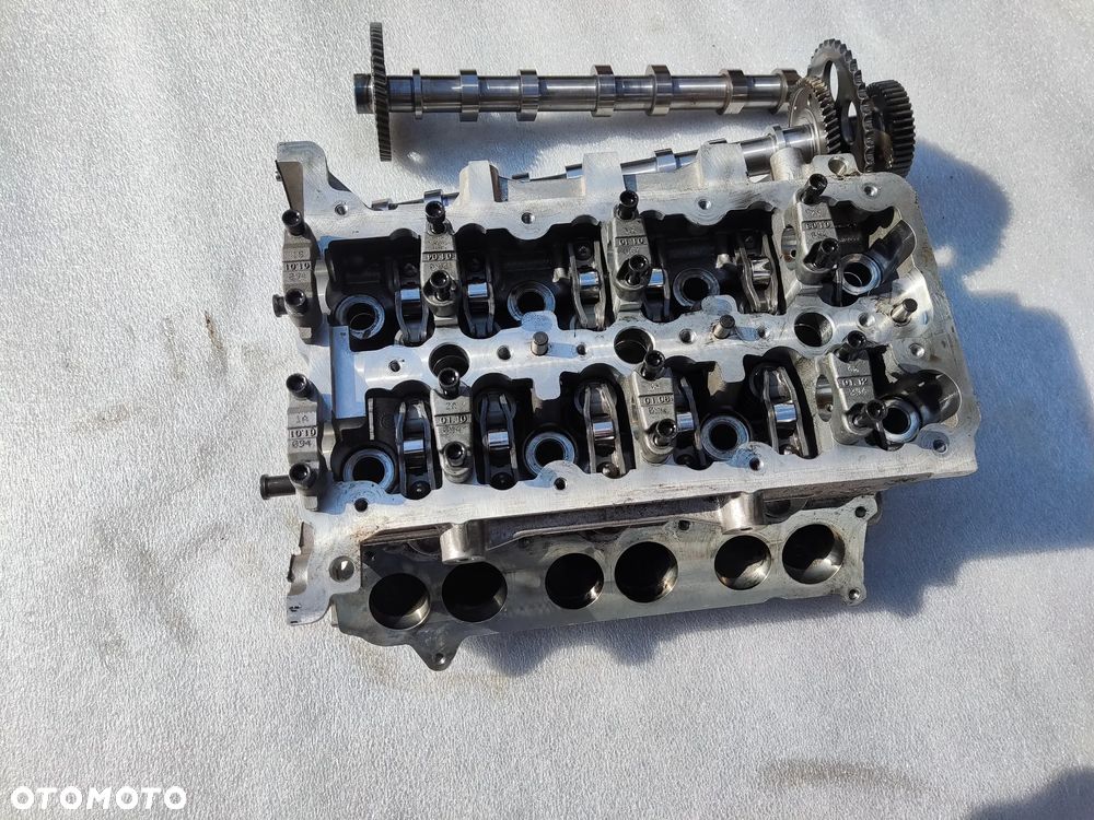 GRAND CHEROKEE WK2 3.0CRD GŁOWICA PRAWA 90352084F - 1