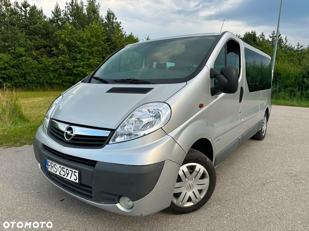 Opel Vivaro - 1