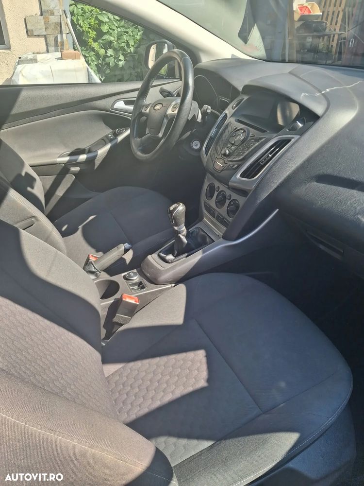Ford Focus 1.0 EcoBoost Start-Stopp-System SYNC Edition - 6