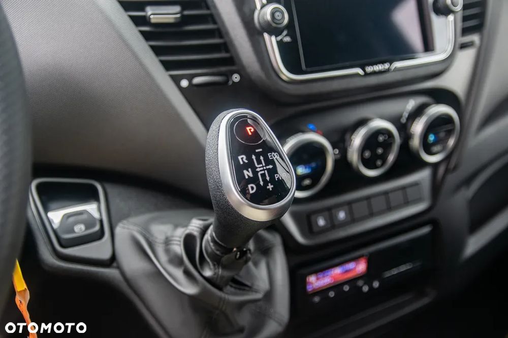 Iveco Daily 70C18HA8/P Hi-Matic Autolaweta Pomoc Drogowa 3.0 180KM - 37