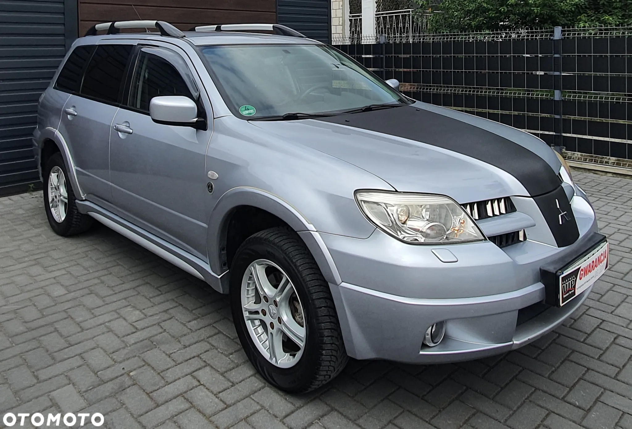 Mitsubishi Outlander 2.4 Dakar - 6