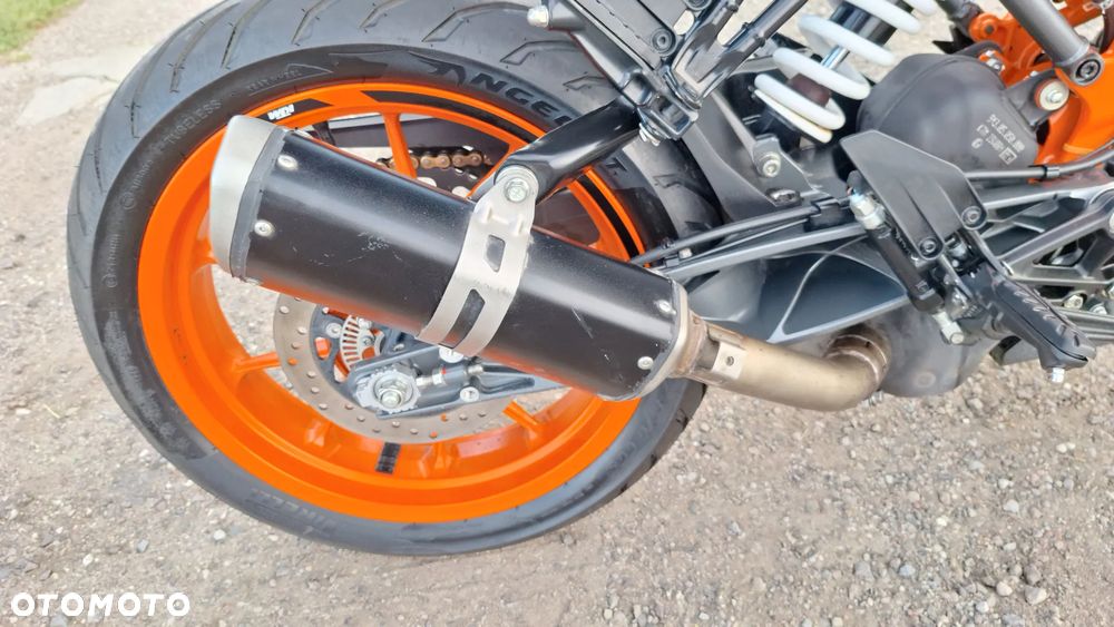 KTM Duke 125 - 16