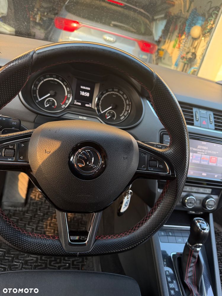 Skoda Octavia 2.0 TDI RS DSG - 13