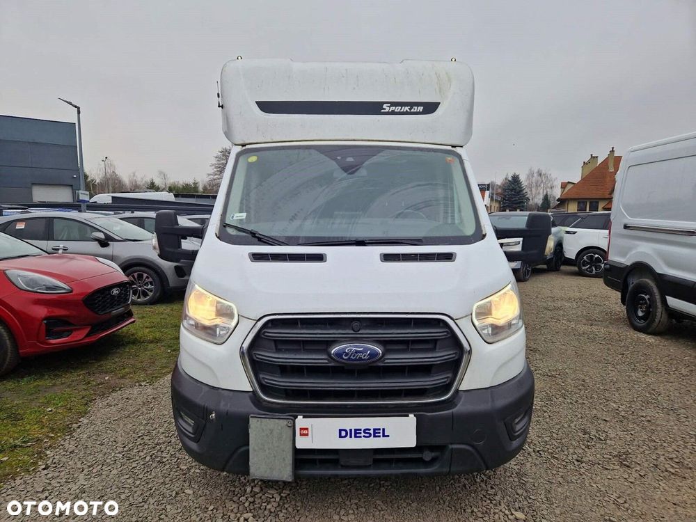 Ford transit Trend - 4