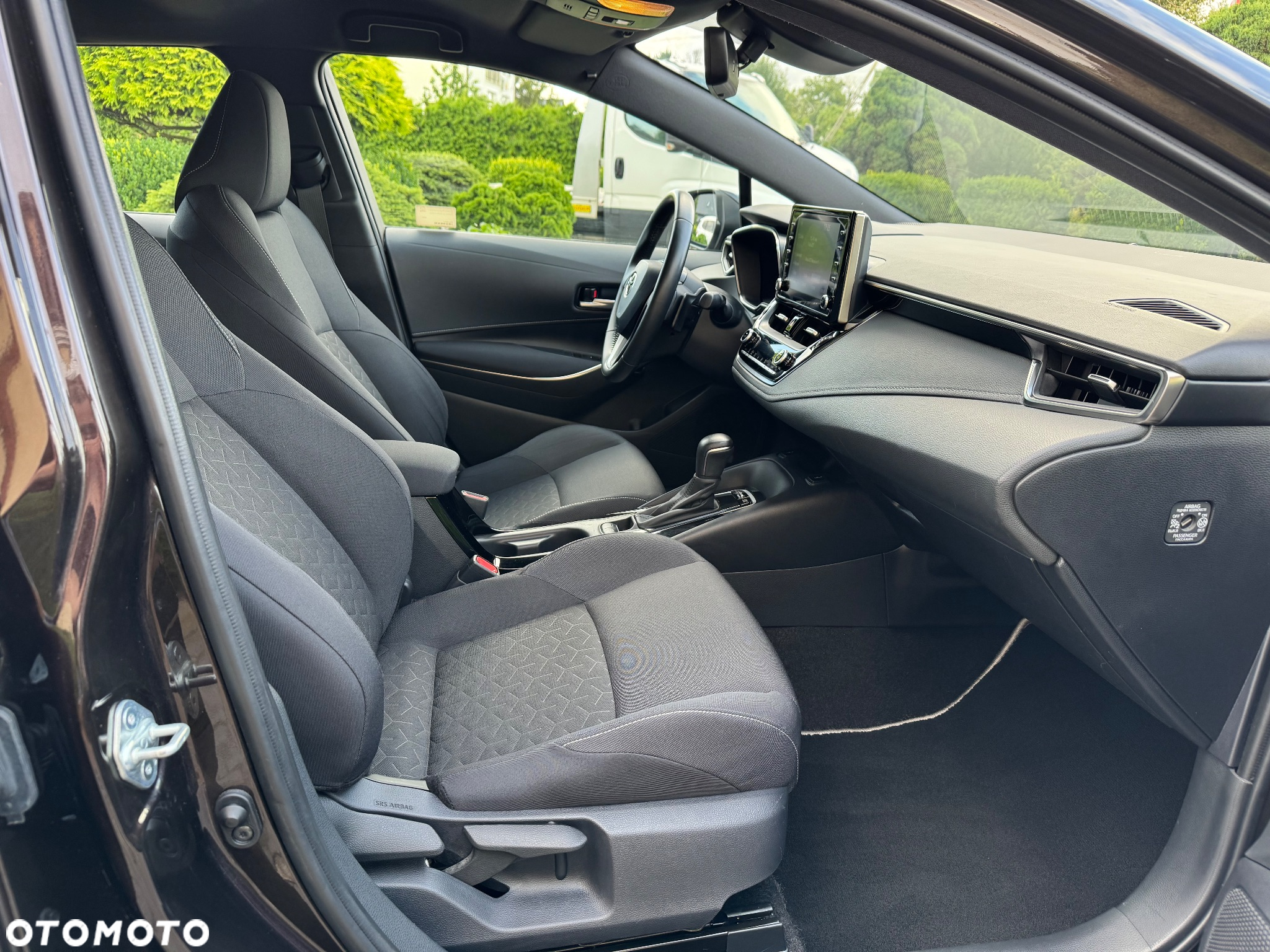 Toyota Corolla 2.0 Hybrid Comfort - 16