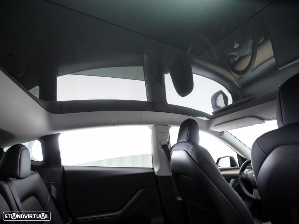 Tesla Model Y Long Range Tração Integral - 14