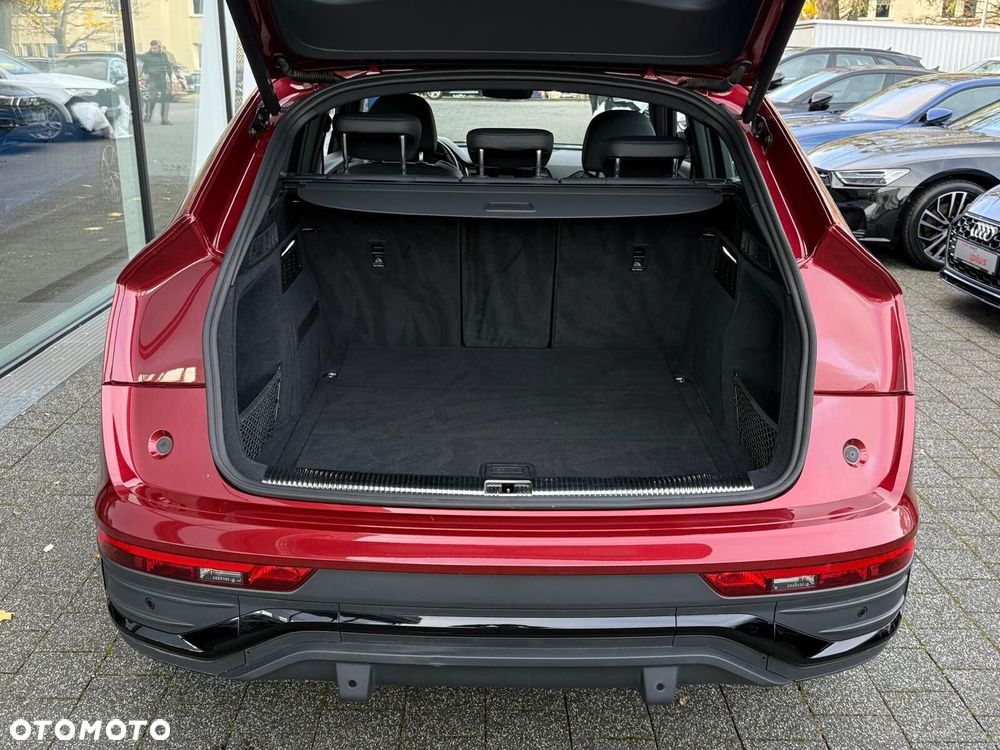 Audi Q5 Sportback - 9
