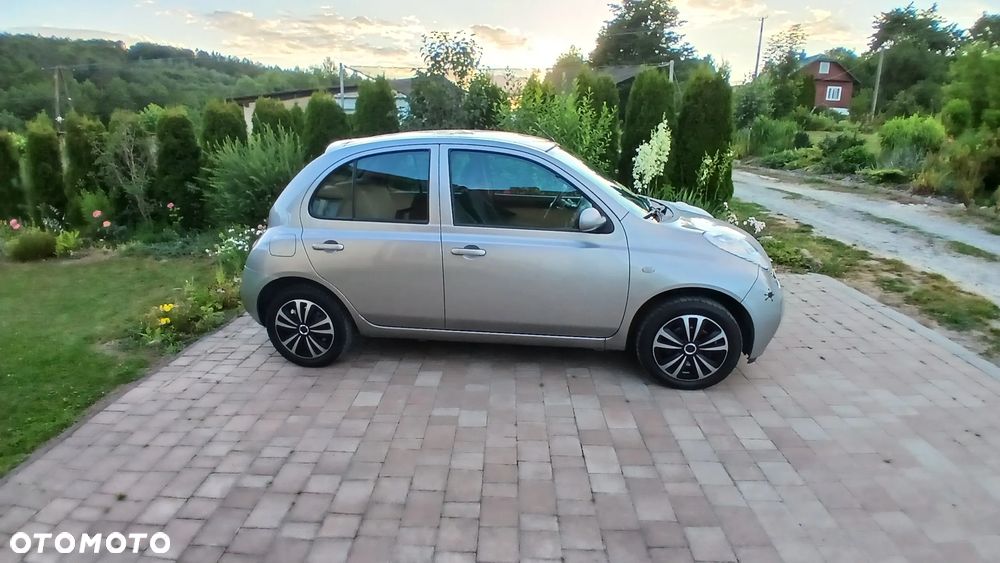Nissan Micra - 10
