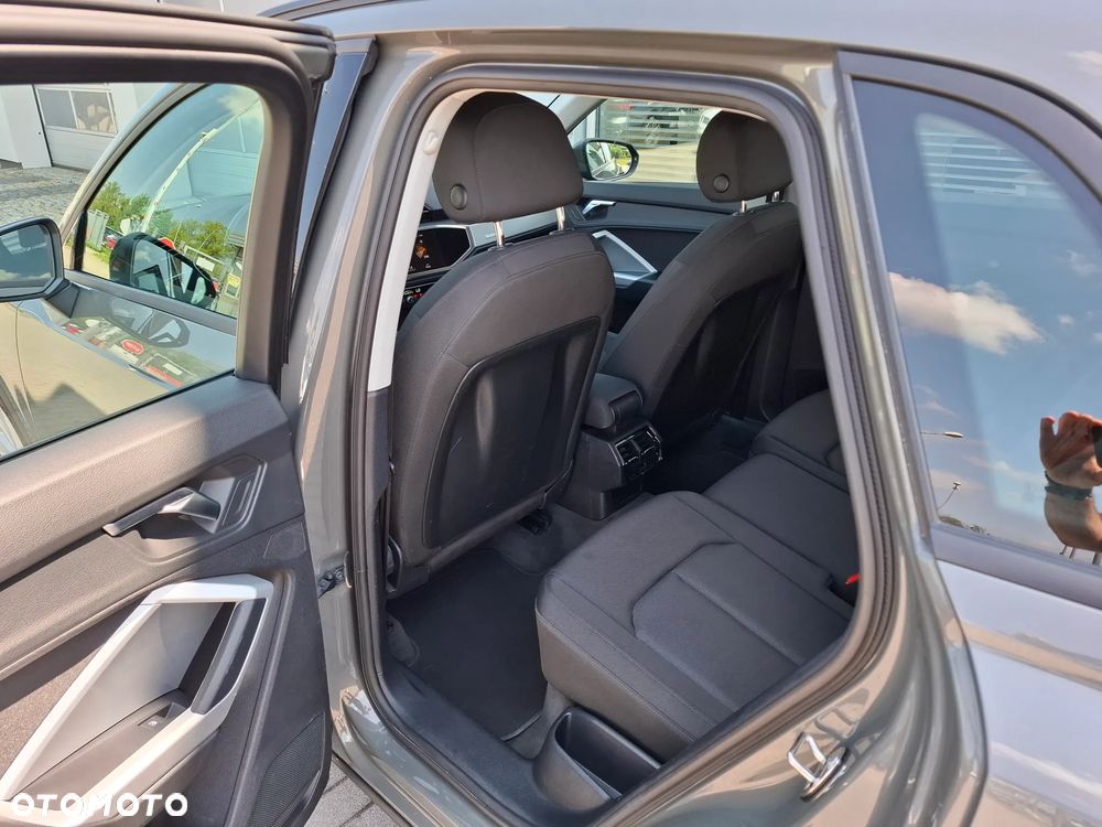 Audi Q3 35 TFSI S tronic - 7
