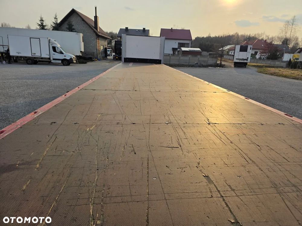 Wielton Platforma mega oś podnoszona - 6