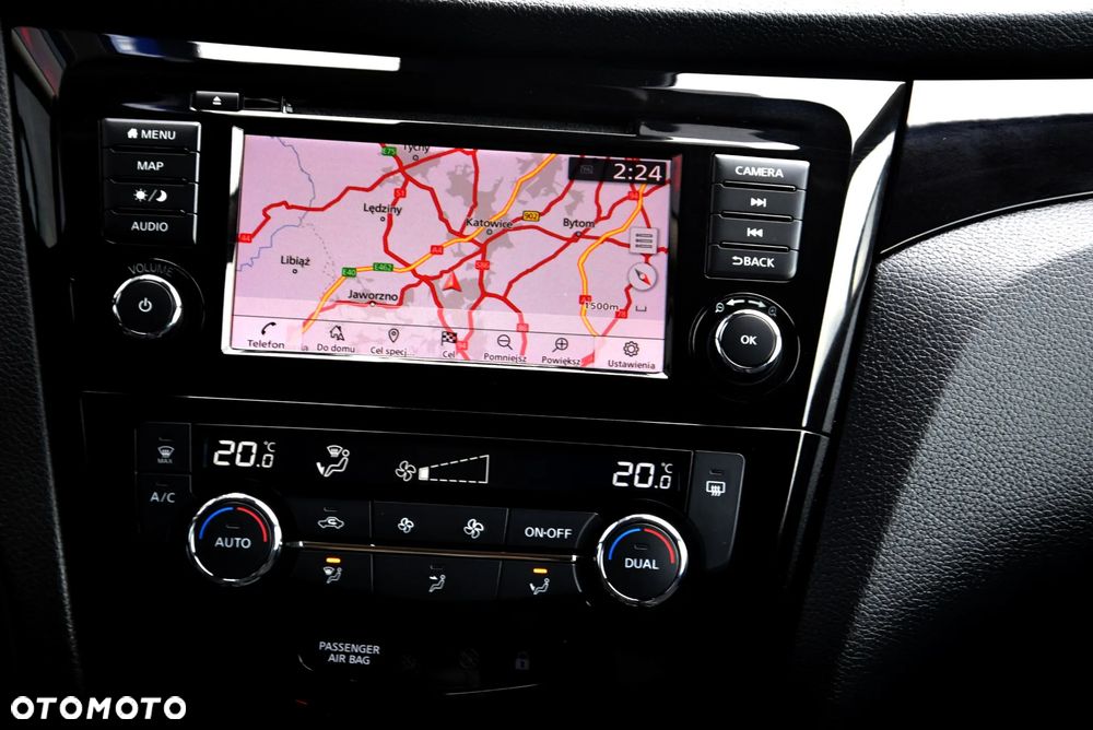 Nissan Qashqai 1.3 DIG-T N-Connecta - 17