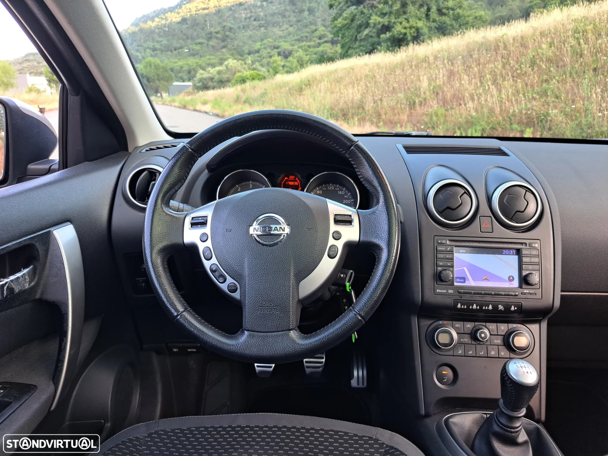 Nissan Qashqai 1.5 dCi Tekna Sport 17 - 18