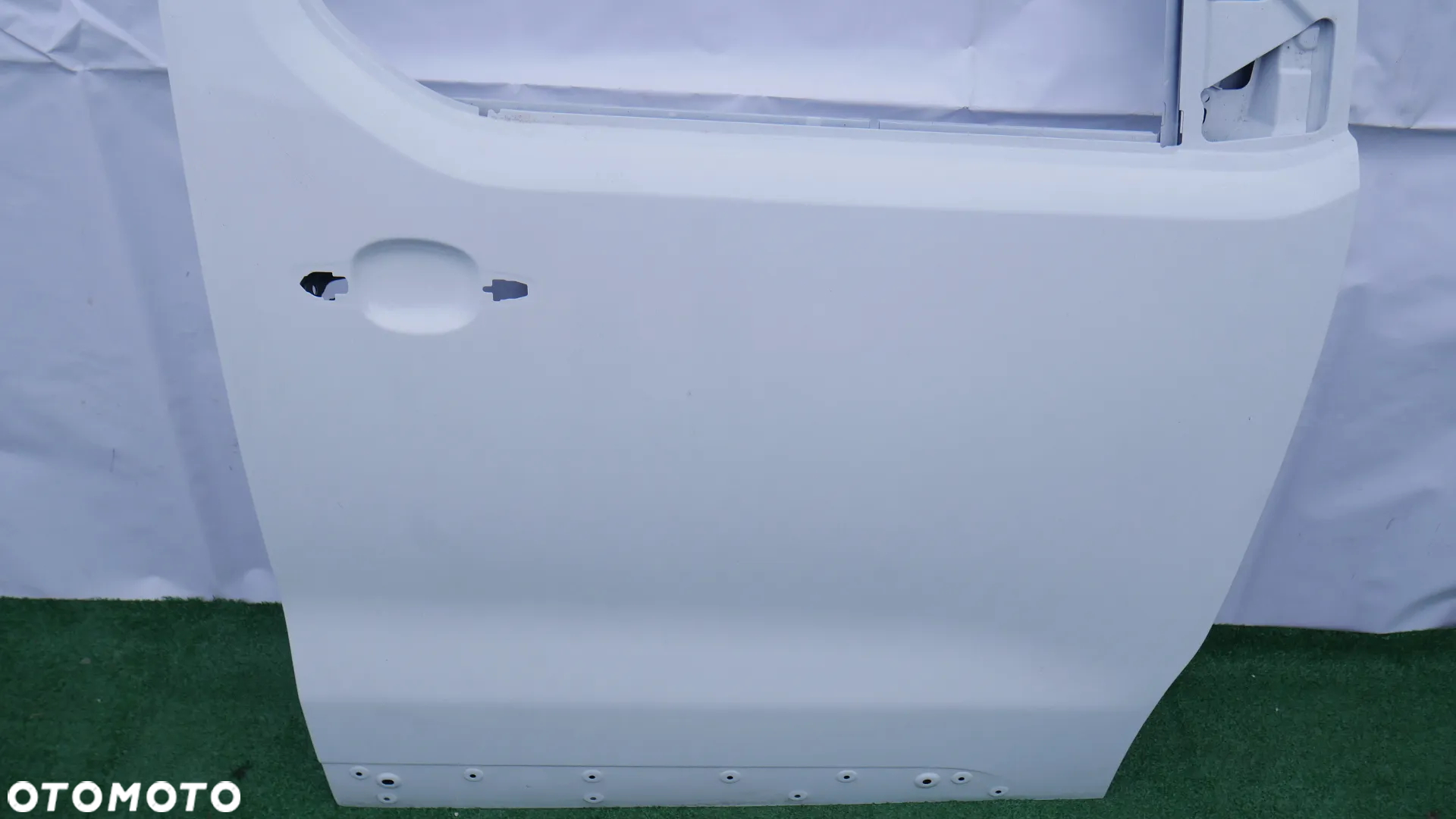 DRZWI PRAWE PRZÓD PRZEDNIE JUMPY 3 III EXPERT 3 III  PROACE 3 VIVARO IV TRAVELLER - 4