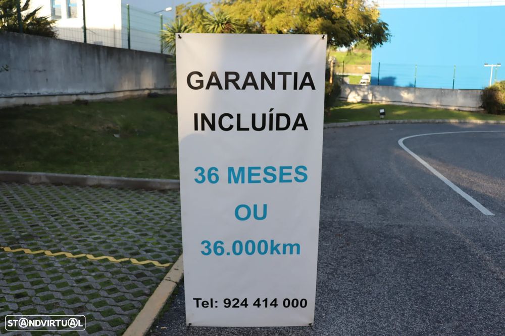 Toyota Yaris 1.3 VVT-i Sol High Pack VSC+TRC - 31