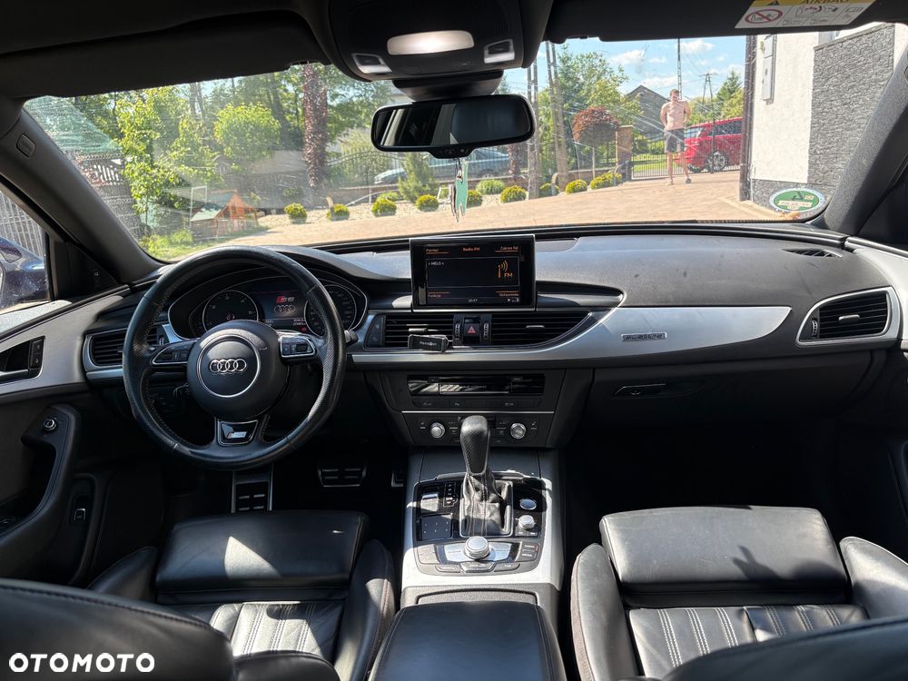 Audi A6 Avant 3.0 TDI quattro S tronic - 10