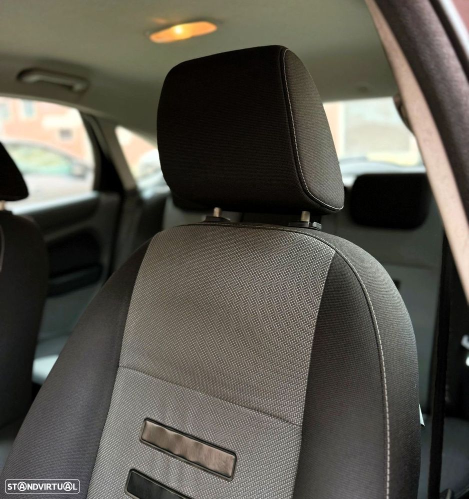 Ford Focus 1.6 TDCi ECOnetic - 16