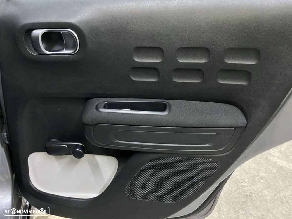 Citroën C3 1.2 PureTech C-Series - 23