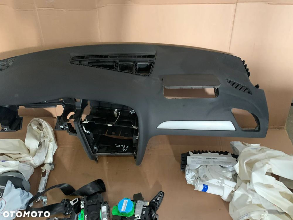 Konsola poduszki pasy AIRBAG zestaw do regeneracji Audi A4 B8 - 3