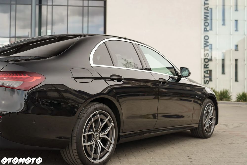 Mercedes-Benz Klasa E - 4