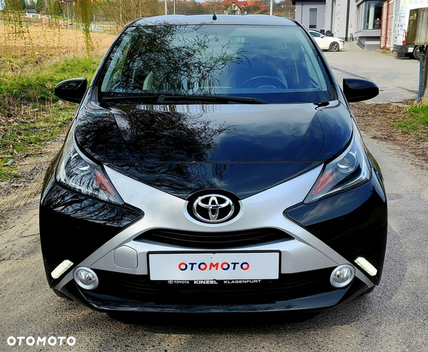 Toyota Aygo X 1.0 VVT-i X-play