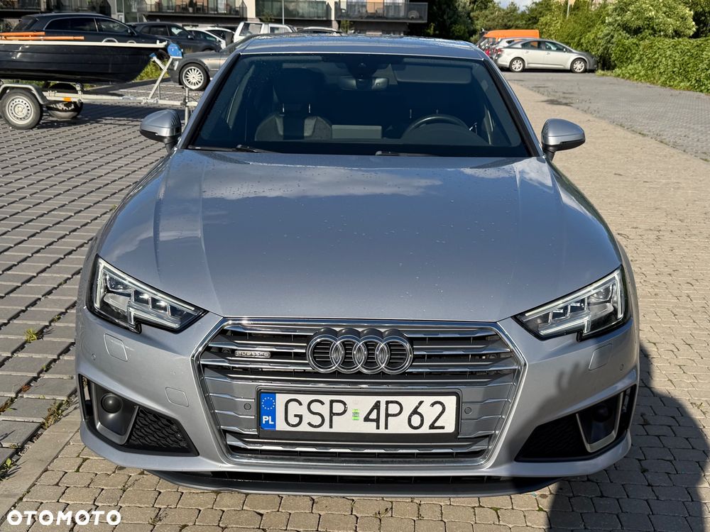 Audi A4 Limousine 45 TFSI Quattro S tronic - 8