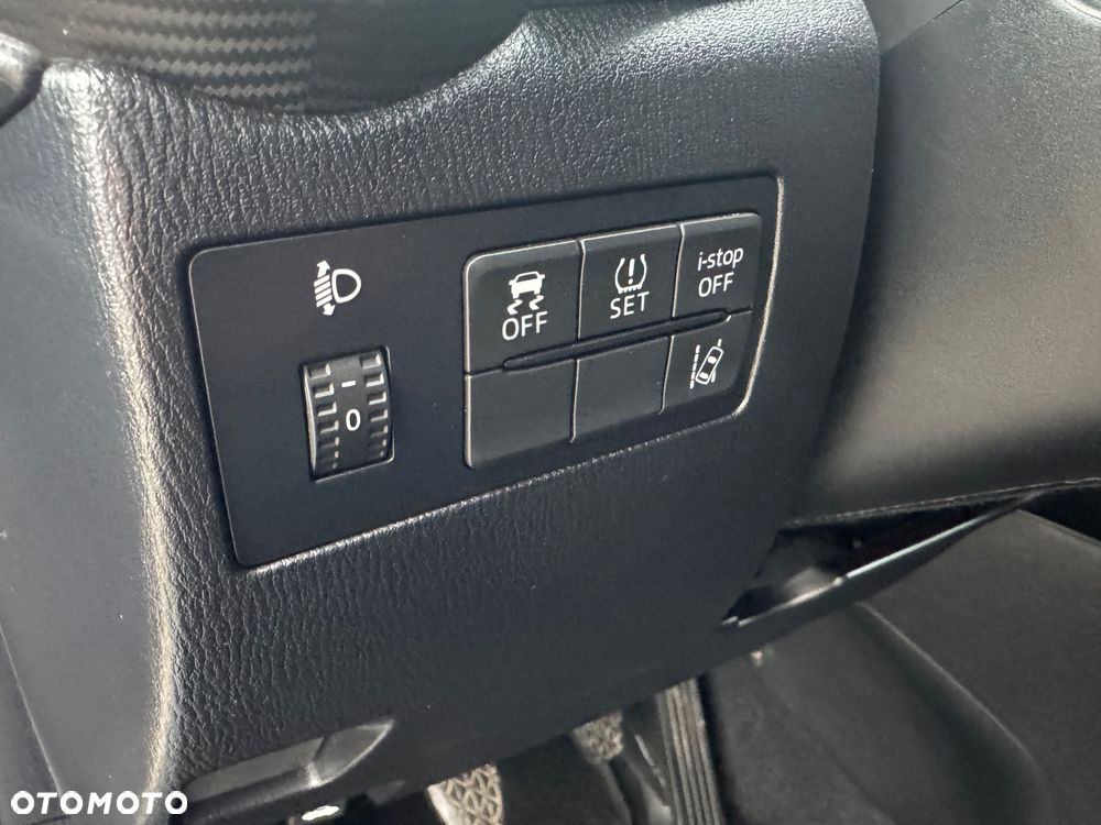 Mazda 2 SKYACTIV-G 90 Red Edition - 23