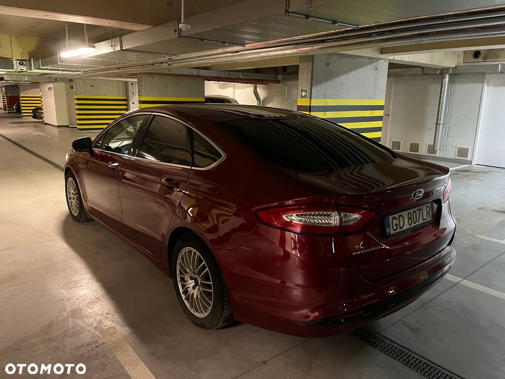 Ford Mondeo 2.0 Hybrid Titanium - 10