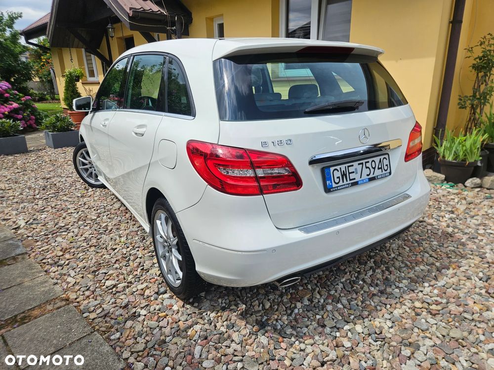 Mercedes-Benz Klasa B 180 - 24