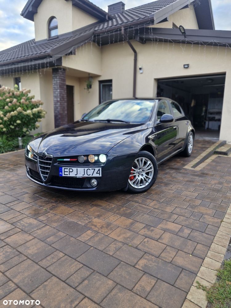 Alfa Romeo 159 - 1